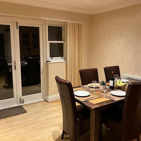 Central Chester Bedrooms Екстериор снимка